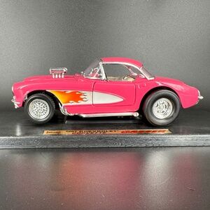 Road Legends, 1957 Chevrolet Corvette Gasser 1/ 18 Scale